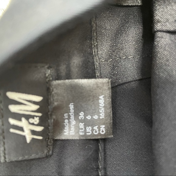 H&M Black Mini Skirt Sz 6 - Picture 8 of 9